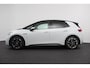 Volkswagen ID.3 Pro Edition 58 kWh Warmtepomp 18"Lichtmetalen Velgen Navigatie Camera Adaptieve Cruise Control Climate Control