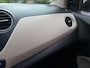 Hyundai i10 1.0i i-Motion | Climate Control | Nieuwe Koppeling! | 2e Eigenaar | AUX/USB/12V | Origineel NL | Dealer Onderhouden |