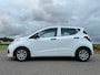 Hyundai i10 1.0i i-Motion | Climate Control | Nieuwe Koppeling! | 2e Eigenaar | AUX/USB/12V | Origineel NL | Dealer Onderhouden |