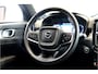 Volvo XC40 1.5 T5 193kW/262pk DCT7 Recharge Business Pro ADAPT.CRUISE + PILOT ASSIST + STOELVERWARMING + CAMERA + STUURVERWARMING + KEYLESS ENTRY&GO + CLIMA + BLIS + LANE ASSIST + VOORRUITVERWARMING + PARKSENSOREN V&A + 18" LM-VELGEN!!