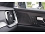 Volvo V60 T8 Recharge AWD R-Design | 360° Camera | Stoelverwarming | H/K | Pilot Assist | Glossy Black | 20 Inch
