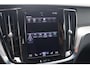 Volvo V60 T8 Recharge AWD R-Design | 360° Camera | Stoelverwarming | H/K | Pilot Assist | Glossy Black | 20 Inch