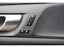 Volvo V60 T8 Recharge AWD R-Design | 360° Camera | Stoelverwarming | H/K | Pilot Assist | Glossy Black | 20 Inch
