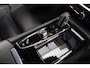 Volvo V60 T8 Recharge AWD R-Design | 360° Camera | Stoelverwarming | H/K | Pilot Assist | Glossy Black | 20 Inch