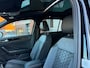 Volkswagen T-Roc 1.5 TSI R-Line! Camera! Navi! Pano! Virtual!