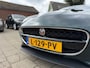 Jaguar F-Type 2.0T R-Dynamic / Panoramadak / Meridian / Camera / Alcantara bekleding / Keyless entry / Goed onderhouden