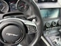 Jaguar F-Type 2.0T R-Dynamic / Panoramadak / Meridian / Camera / Alcantara bekleding / Keyless entry / Goed onderhouden
