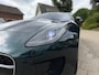 Jaguar F-Type 2.0T R-Dynamic / Panoramadak / Meridian / Camera / Alcantara bekleding / Keyless entry / Goed onderhouden