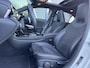Mercedes-Benz A-klasse 250 e AMG Line Plug in Hybride 218pk Pano / Widescreen / Trekhaak / Sfeerverlichting