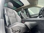 Volvo XC90 2.0 T8 Plug-in hybrid AWD Ultra Dark 455pk Luchtvering / Trekhaak / Massage Stoelen