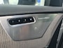Volvo XC90 2.0 T8 Plug-in hybrid AWD Ultra Dark 455pk Luchtvering / Trekhaak / Massage Stoelen