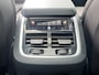 Volvo XC90 2.0 T8 Plug-in hybrid AWD Ultra Dark 455pk Luchtvering / Trekhaak / Massage Stoelen