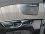 Volvo XC90 2.0 T8 Plug-in hybrid AWD Ultra Dark 455pk Luchtvering / Trekhaak / Massage Stoelen