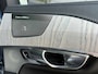 Volvo XC90 2.0 T8 Plug-in hybrid AWD Ultra Bright 455pk HU Luchtvering / Trekhaak / 22inc