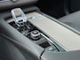 Volvo XC90 2.0 T8 Plug-in hybrid AWD Ultra Bright 455pk HU Luchtvering / Trekhaak / 22inc