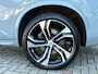 Volvo XC90 2.0 T8 Recharge AWD Ultra Dark 455pk Luchtvering / 22inc / Trekhaak / Massage Stoelen