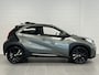 Toyota Aygo X 1.0 VVT-i MT Premium OPEN DAK | TWO TONE | NAVIGATIE | ZEER LUXE!