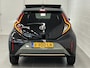 Toyota Aygo X 1.0 VVT-i MT Premium OPEN DAK | TWO TONE | NAVIGATIE | ZEER LUXE!