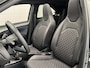 Toyota Aygo X 1.0 VVT-i MT Premium OPEN DAK | TWO TONE | NAVIGATIE | ZEER LUXE!