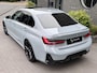 BMW 3-Serie 318i M Sport Brooklyn Grau Pano H/K Hud 360° 1e Eigenaar