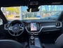 Volvo XC60 2.0 T8 Plug-in hybrid AWD Ultra Black Edition 455pk Luchtvering / 21inc / Head Up Display