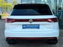 Volkswagen Touareg 3.0 TSi eHybrid 4MOTION R 462pk NW model Luchtvering / Trekhaak / Massage Stoelen