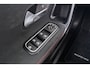 Mercedes-Benz A-klasse 180 Aut. Business Solution AMG Pano-dak Sfeerverlichting Stoelverw.