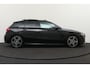 Mercedes-Benz A-klasse 180 Aut. Business Solution AMG Pano-dak Sfeerverlichting Stoelverw.