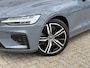 Volvo V60 2.0 T6 Plug-in hybrid AWD LONG RANGE Ultimate Dark / AndroidAuto/Applecarplay / Stoel en Stuurverwarming / Harman Kardon / Elektrisch verstelbare stoelen met Memory /