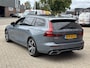 Volvo V60 2.0 T6 Plug-in hybrid AWD LONG RANGE Ultimate Dark / AndroidAuto/Applecarplay / Stoel en Stuurverwarming / Harman Kardon / Elektrisch verstelbare stoelen met Memory /
