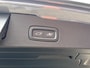 Volvo V60 2.0 T6 Plug-in hybrid AWD LONG RANGE Ultimate Dark / AndroidAuto/Applecarplay / Stoel en Stuurverwarming / Harman Kardon / Elektrisch verstelbare stoelen met Memory /