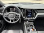Volvo V60 2.0 T6 Plug-in hybrid AWD LONG RANGE Ultimate Dark / AndroidAuto/Applecarplay / Stoel en Stuurverwarming / Harman Kardon / Elektrisch verstelbare stoelen met Memory /