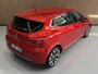 Renault Clio 1.0 TCe 100pk Edition One | Groot Navi | Bose | 17" | Camera | Stoel & Stuur verwarming | Carplay | 100 % Dealer onderhouden!