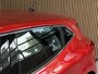 Renault Clio 1.0 TCe 100pk Edition One | Groot Navi | Bose | 17" | Camera | Stoel & Stuur verwarming | Carplay | 100 % Dealer onderhouden!