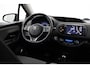 Toyota Yaris 1.5 Hybrid Dynamic | Navigatie | Keyless | Cruise Control | Clima | Camera | 16 inch | Bluetooth | Dakspoiler