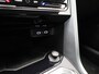 Volkswagen T-Roc 1.5 TSI Life Business 150 PK| Origineel Nederlands | 1e Eigenaar | Navigatie | Dodehoekdetectie | Achteruitrijcamera | Stoelverwarming | Climatronic | Digitale Cockpit Pro