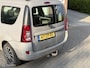 Dacia Logan MCV 1.6-16V Lauréate Airco Trekhaak Cruise