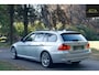 BMW 3-Serie Touring 325i High Executive / Pano