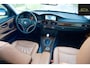 BMW 3-Serie Touring 325i High Executive / Pano