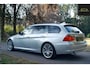 BMW 3-Serie Touring 325i High Executive / Pano
