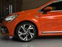 Renault Clio 1.0 TCe 100pk R.S. Line | Groot Navi | Camera | Carplay | 17 inch | Sport stoelen | 100% onderhouden!