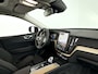 Volvo XC60 T6 Plug-in hybrid AWD Plus Dark | Panoramadak | 360° camera | Head-up display | Harman Kardon | Stoel- en stuurverwarming | Trekhaak