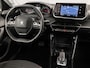 Peugeot 2008 1.2 PureTech Sport 131Pk Automaat (APPLE CARPLAY, GROOT NAVI, LM VELGEN, SPORTSTOELEN, PARKEERSENSOREN, LANE ASSIST, NIEUWSTAAT)