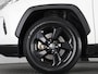Toyota RAV4 2.5 HYBRID 4WD DYNAMIC PACK GARANTIE TOT 05-2031! SLECHTS 39.000 KM! 1650 KG TREKGEWICHT. STUUR & STOELVERWARMING . NAVIGATIE .PDC V & A .