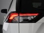 Toyota RAV4 2.5 HYBRID 4WD DYNAMIC PACK GARANTIE TOT 05-2031! SLECHTS 39.000 KM! 1650 KG TREKGEWICHT. STUUR & STOELVERWARMING . NAVIGATIE .PDC V & A .