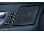 Volvo XC60 2.0 Recharge T8 AWD R-Design | Luchtvering | ACC | 22 Inch | Pano | Stoelverwarming en ventilatie | Stuurwielverwarming | Pilot Assist | Harman Kardon | Bursting Blue | 360 camera