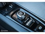 Volvo XC60 2.0 Recharge T8 AWD R-Design | Luchtvering | ACC | 22 Inch | Pano | Stoelverwarming en ventilatie | Stuurwielverwarming | Pilot Assist | Harman Kardon | Bursting Blue | 360 camera