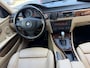 BMW 3-Serie 318i Dynamic Executive CLIMA AUT LEER PDC NETTE AUTO NAP