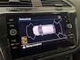 Volkswagen Tiguan 1.4 TSI 245pk DSG eHybrid R-Line Business · Apple/Android Car Play · Wegklapbare Trekhaak · Alarm · Dodehoek Detectie · Stoel-& Stuurverwarming · 19'' Inch ·