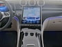 Mercedes-Benz GLC 300 e 4MATIC Plug-In Hybride Trekhaak | Lederen Bekleding | Zwarte Hemel | Parkeerpakket met achteruitcamera | Memory Voorstoelen. Inclusief 24 maanden Mercedes-Benz Certified garantie voor Europa.